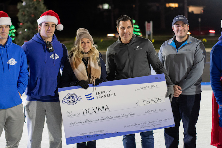 Veterans Memorial Rink Annual Tree Lighting